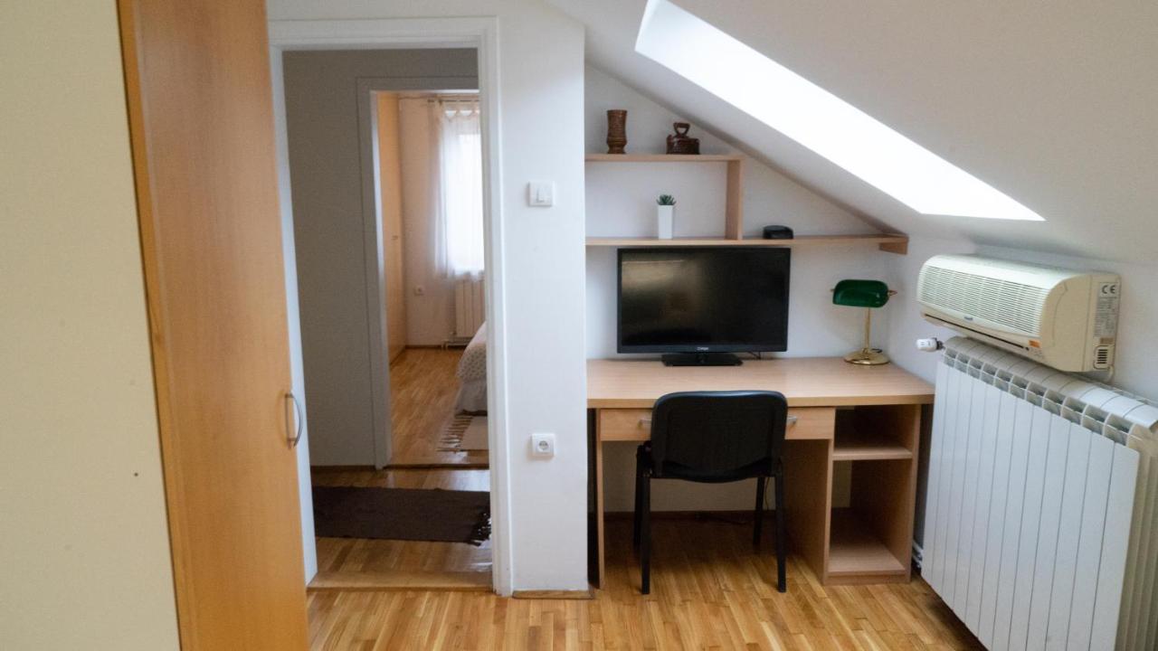 Apartment Akacija Gardens 贝尔格莱德 外观 照片