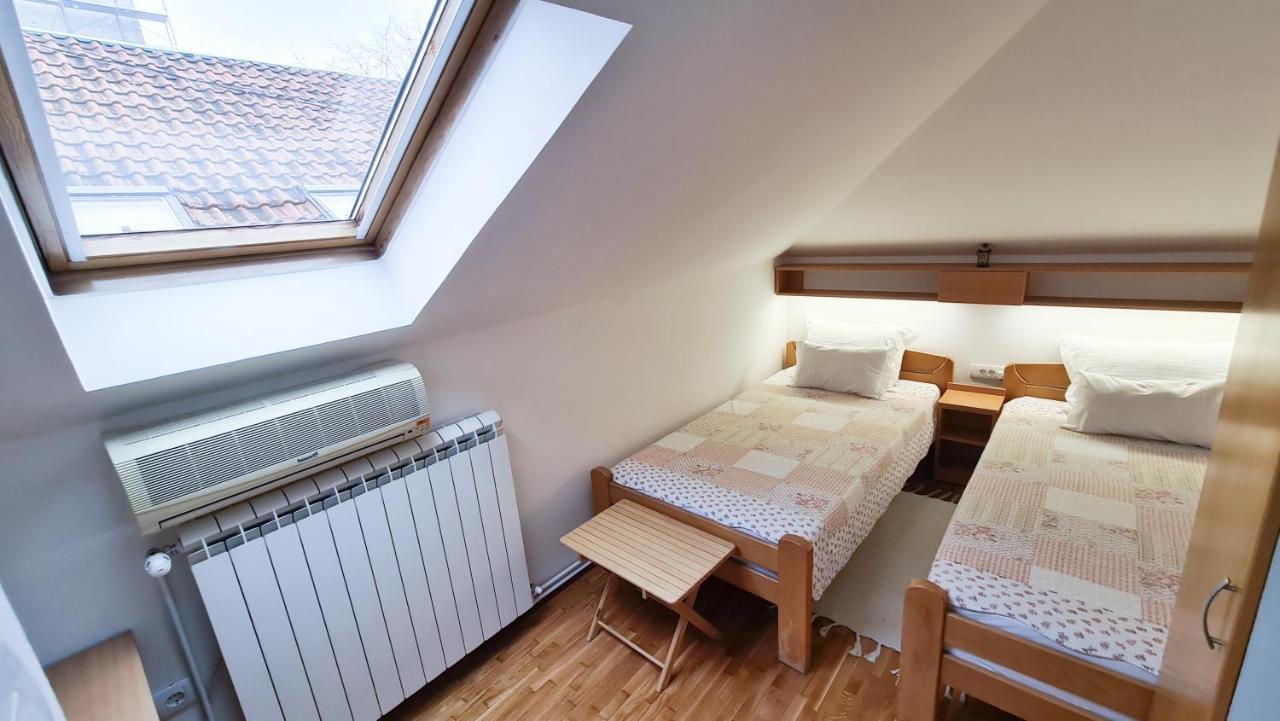 Apartment Akacija Gardens 贝尔格莱德 外观 照片