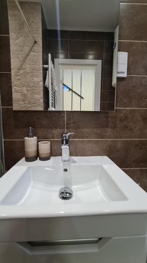 Apartment Akacija Gardens 贝尔格莱德 外观 照片